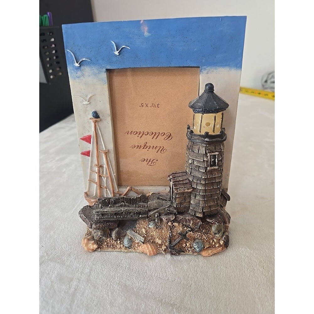 Lighthouse Picture 3.5x5 Picture  Frame The Unique Collection Resin